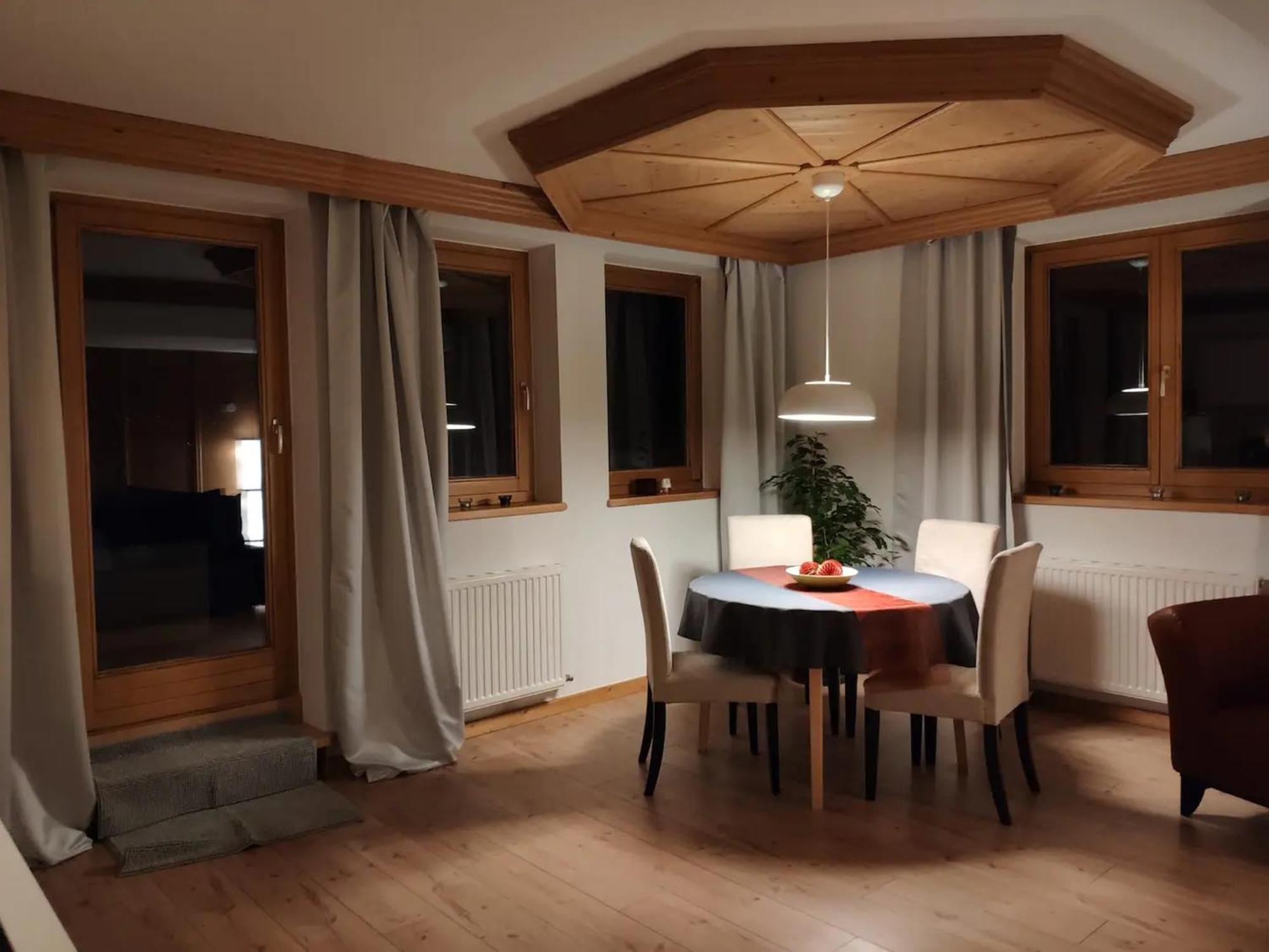 Alpendohle Apartments Innsbruck Phòng bức ảnh