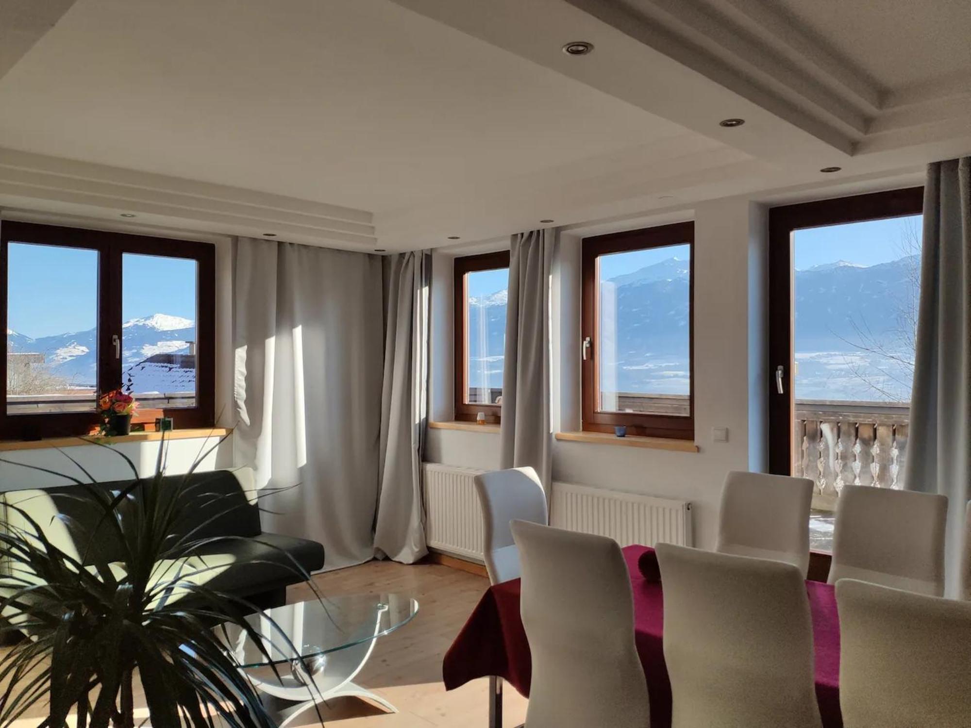 Alpendohle Apartments Innsbruck Phòng bức ảnh
